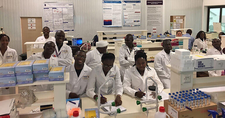 Students on Malaria Experimental Genetics course in Ghana, 2017