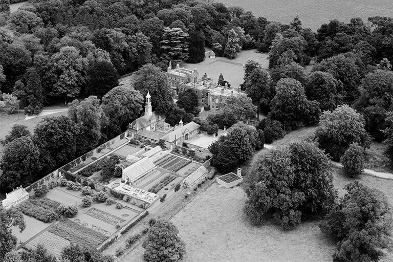 Aerial photo of Hinxton Hall and gardens, 1947